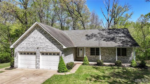 19383 Deer Run Ln, Brighton, IL, 62012-3743 | Card Image