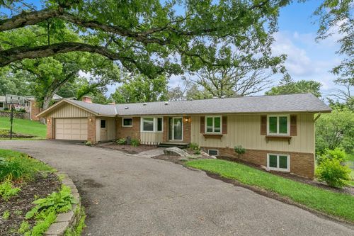 4737 Coventry Rd E, Minnetonka, MN, 55345-3910 | Card Image