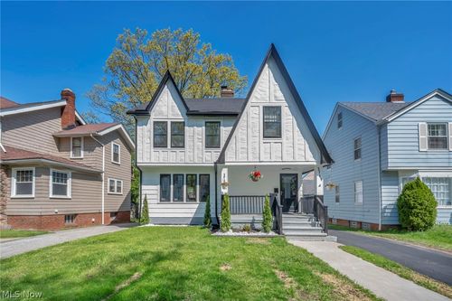 3741 Woodridge Rd, Cleveland Heights, OH, 44121-1860 | Card Image