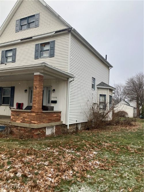 1640 Tanner Ave Sw, Canton, OH, 44706-2566 | Card Image