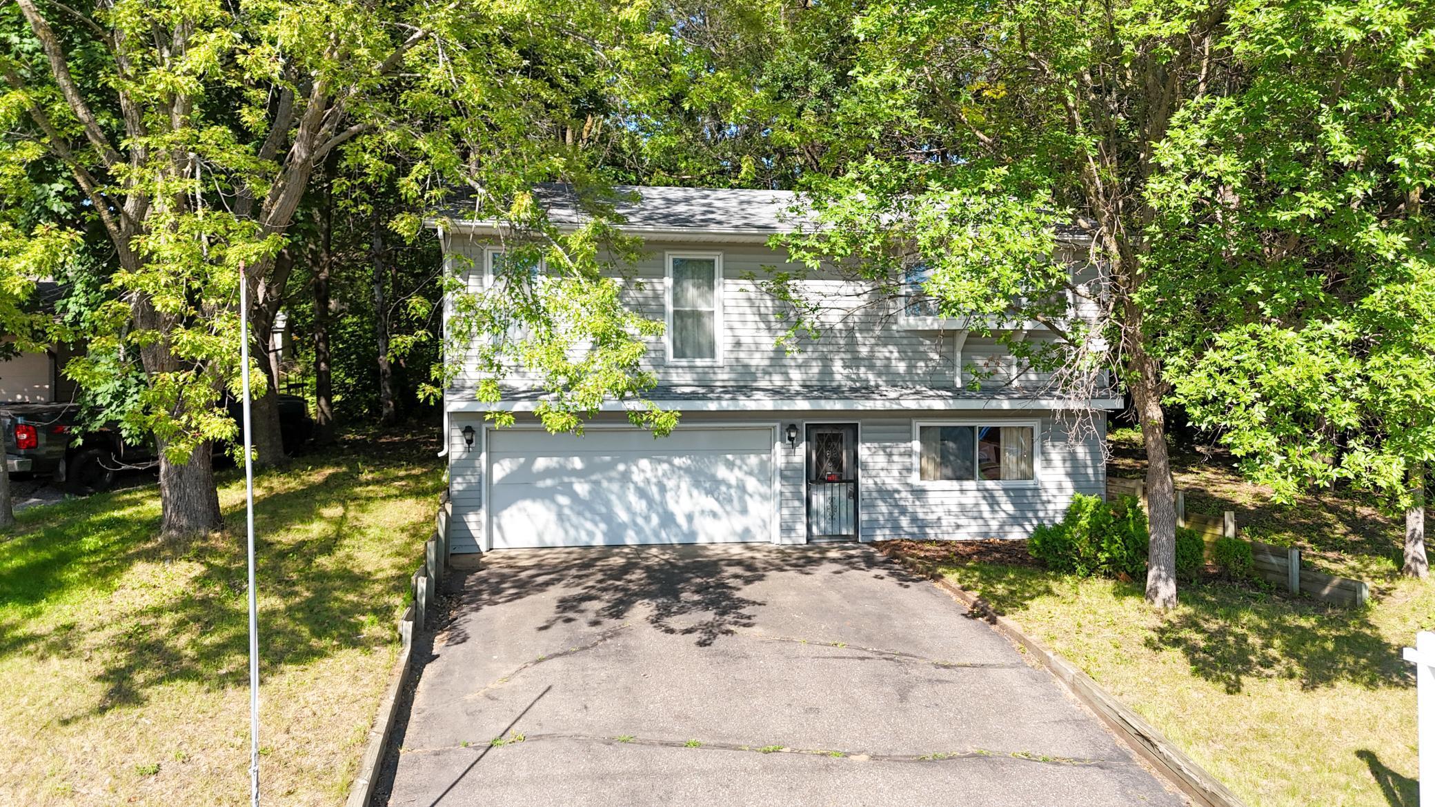 Benton Dr, Sauk Rapids, MN 56379