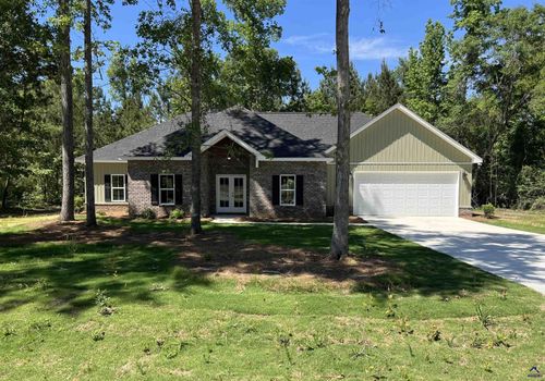 175 Wood Oak Cir, cochran, GA, 31014-8234 | Card Image
