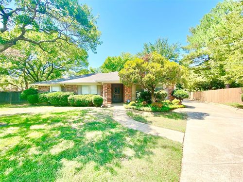 5714 Louise Way Dr, Arlington, TX, 76017-4707 | Card Image