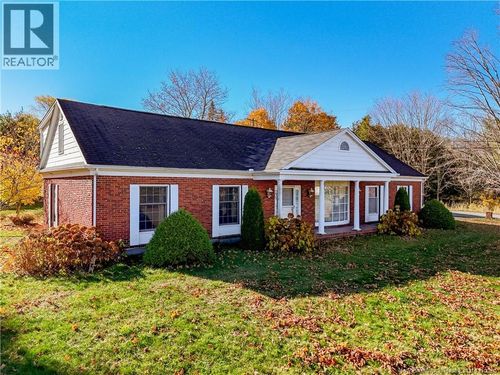9 Friesen Dr, Island View, NB, E3E1A3 | Card Image