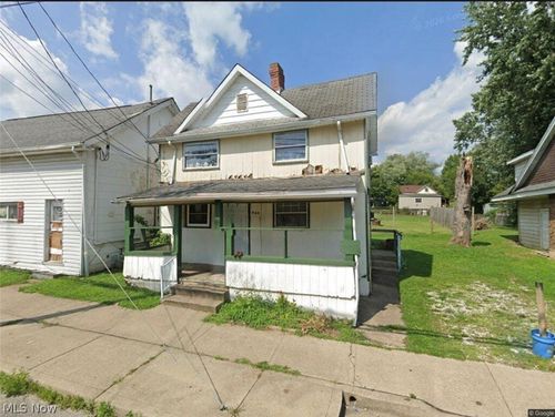 903 13th St, Parkersburg, WV, 26101-4509 | Card Image