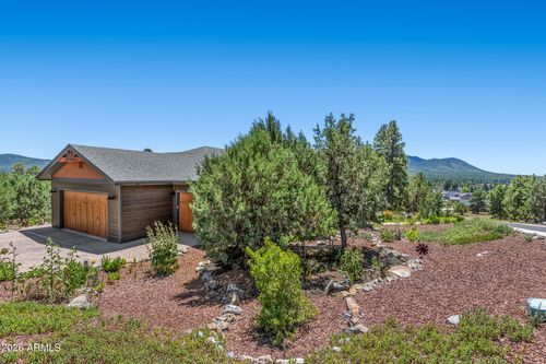 300 Fairway Dr, Williams, AZ, 86046-9708 | Card Image