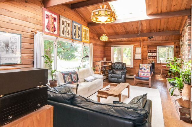 19865 36 A Ave, House other with 4 bedrooms, 2 bathrooms and 6 parking in Langley BC | Image 9
