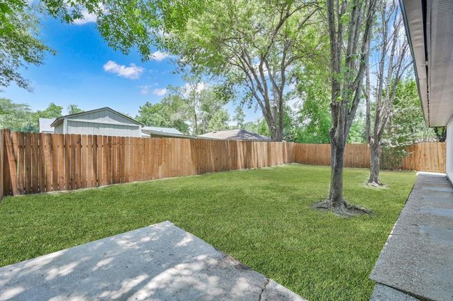 5015 Monteith Dr, House other with 3 bedrooms, 2 bathrooms and 2 parking in Spring TX | Image 34