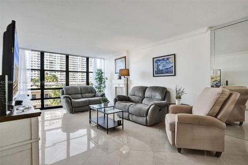 apt-305-2017 S Ocean Dr, Hallandale Beach, FL, 33009-6626 | Card Image