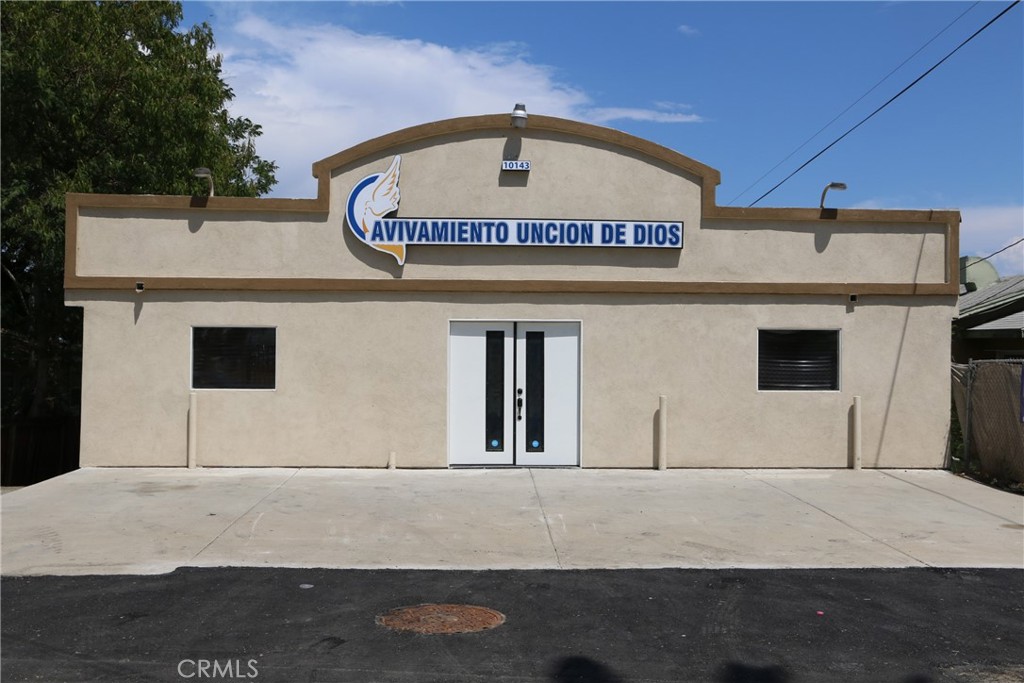 10143 Church St, Bloomington, CA 92316