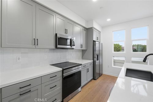 11741 Rose Dr, Garden Grove, CA, 92840-5512 | Card Image
