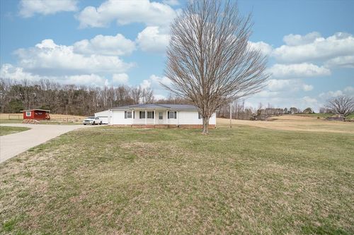 11216 Clay County Hwy, Moss, TN, 38575-6337 | Card Image