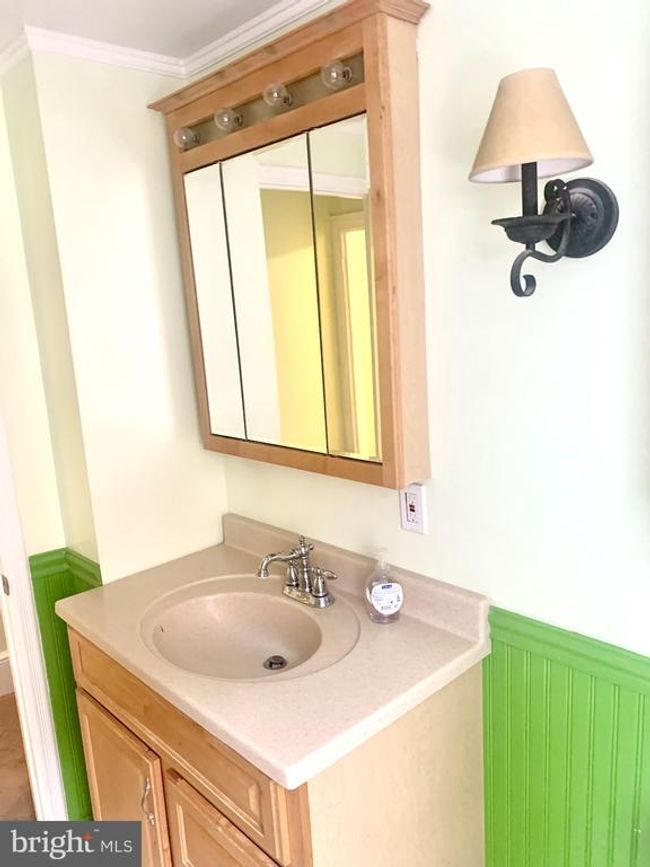 42 E 5 Th St, Home with 3 bedrooms, 2 bathrooms and null parking in Historic New Castle DE | Image 17