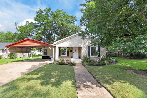 107 Charles St, Crockett, TX, 75835-2218 | Card Image