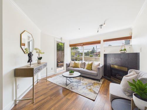215-2238 Kingsway, Vancouver, BC, V5N2T7 | Card Image