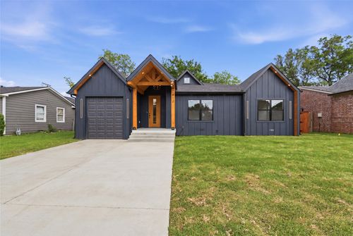 2812 William Brewster Dr, Irving, TX, 75062-4261 | Card Image