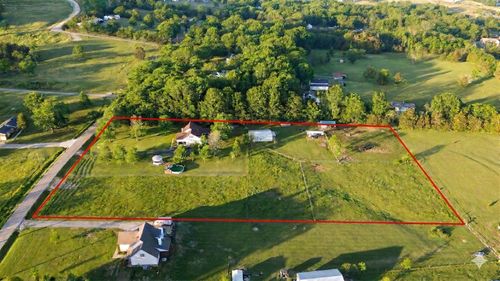 5205 Se Tater Peeler Rd, Lebanon, TN, 37090-0683 | Card Image