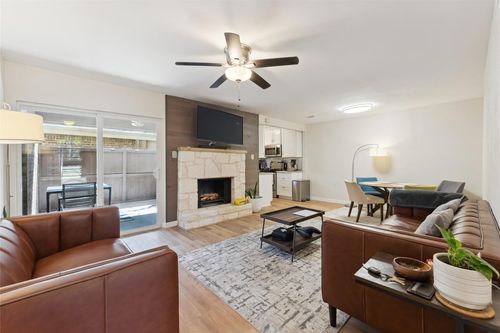 106-5132 Amesbury Dr, Dallas, TX, 75206-4343 | Card Image