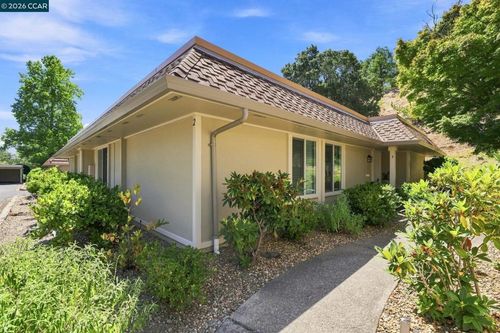2-2033 Ptarmigan Dr, Walnut Creek, CA, 94595-3568 | Card Image