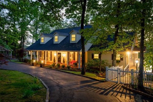 100 Woodrun Cir, Middleton, TN, 38052-4460 | Card Image