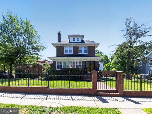 3229 Vista St Ne, WASHINGTON, DC, 20018-4015 | Card Image