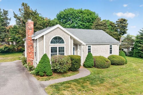 27 Bellavista Dr, Pocasset, MA, 02559-2065 | Card Image