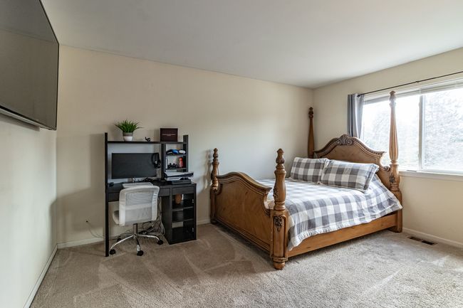 2418 Phillip Dr, House other with 5 bedrooms, 4 bathrooms and 2 parking in Zion IL | Image 23