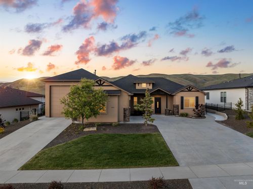 5318 W Parkridge Dr, Boise, ID, 83714-5537 | Card Image