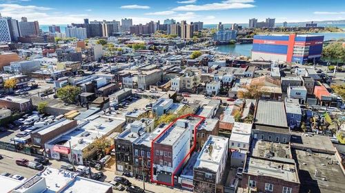 2762 W 15th St, Brooklyn, NY, 11224-2706 | Card Image