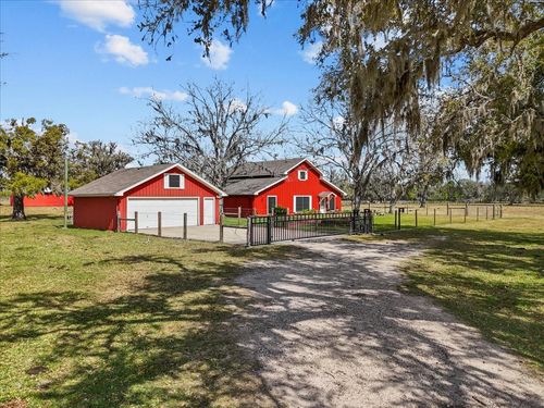 8960 County Road 505, Brazoria, TX, 77422-6967 | Card Image
