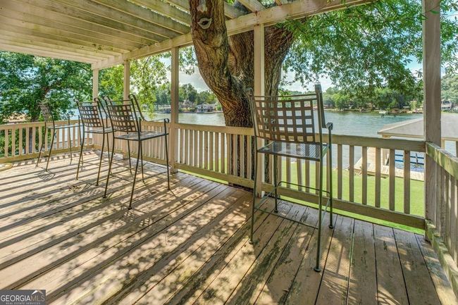 393 Templeton Cir, House other with 3 bedrooms, 2 bathrooms and 2 parking in Mansfield GA | Image 41