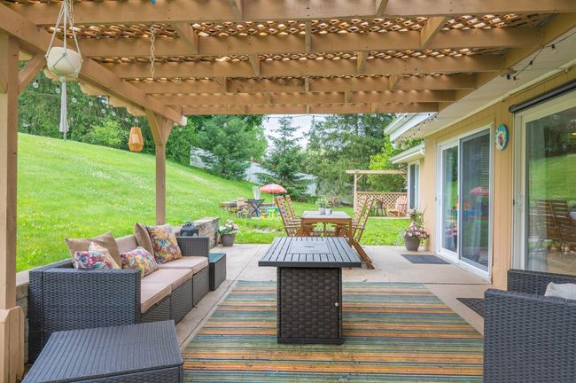 Partially Covered Patio | Image 25