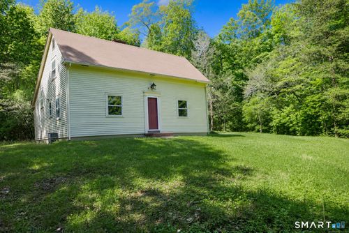 134 Meadow Woods Rd, Deep River, CT, 06417-2122 | Card Image