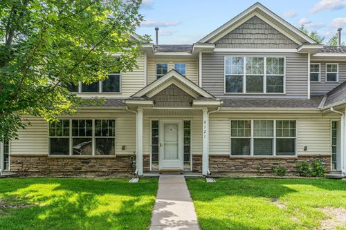 6121 32nd Ave N, Crystal, MN, 55422-2506 | Card Image
