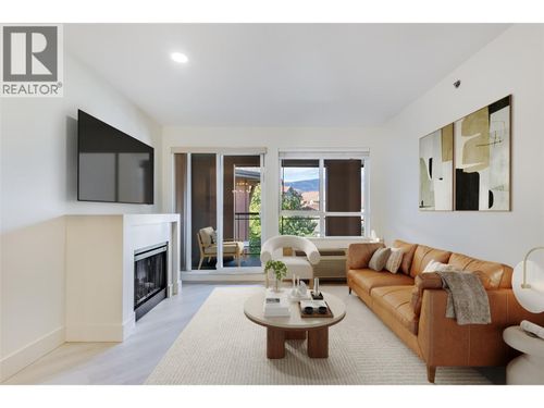 432-1099 Sunset Dr, Kelowna, BC, V1Y9Z2 | Card Image