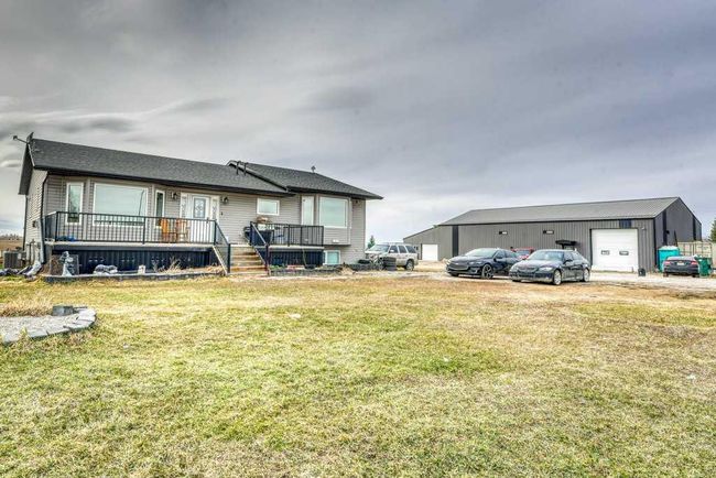 510 Wildflower Road Nw, Home with 3 bedrooms, 2 bathrooms and 13 parking in Strathmore AB | Image 3