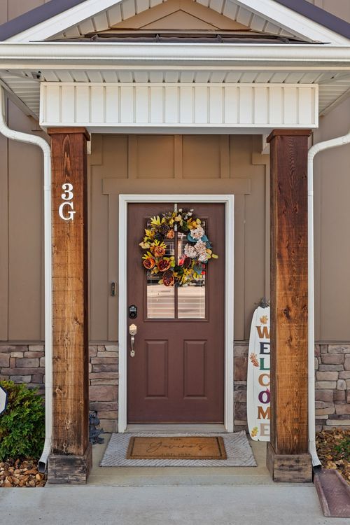 unit-3g-967 Horse Mountain Rd, Shelbyville, TN, 37160-3136 | Card Image
