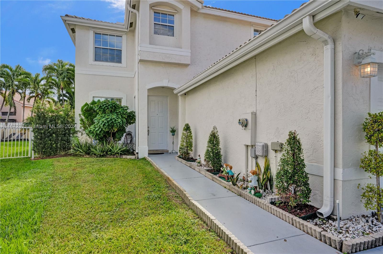 20th Ct, Miramar, FL 33029