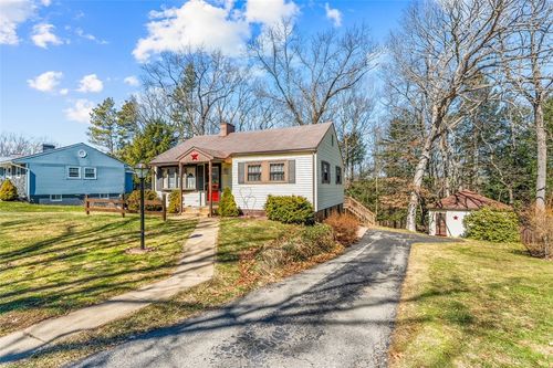 463 Wendy Way, Franklin, PA, 16323-1843 | Card Image