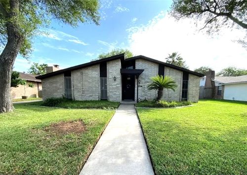 4505 Cobblestone Ln, Corpus Christi, TX, 78411-4919 | Card Image