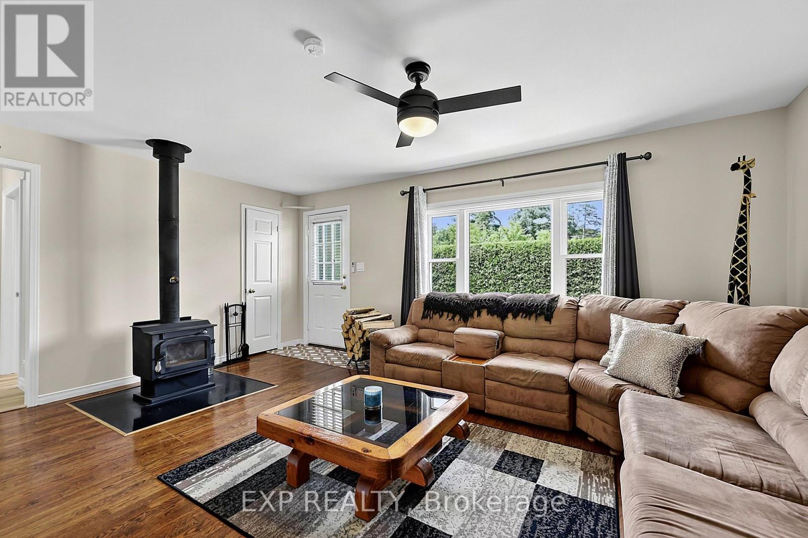 Residential in Essa (Angus) 4
