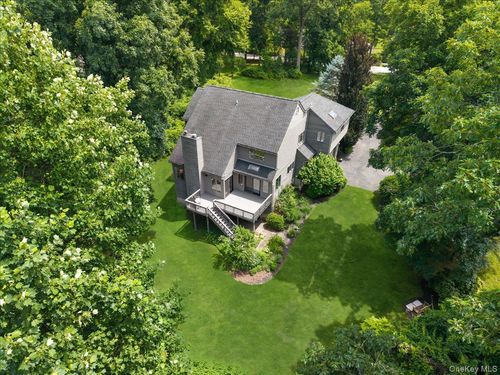 163 Mount Airy Rd S, Croton-On-Hudson, NY, 10520-2136 | Card Image