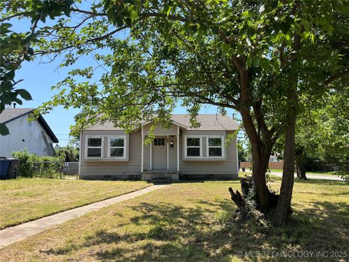 304 45th Ct, Tulsa, OK, 74105-4502 | Card Image