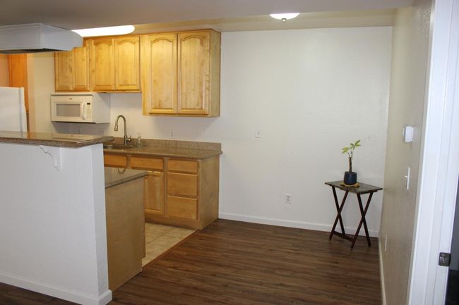 1245 Lakeview Cir, Condo with 1 bedrooms, 1 bathrooms and null parking in Pittsburg CA | Image 17