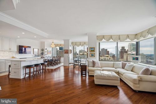 2506-202 W Rittenhouse Sq, PHILADELPHIA, PA, 19103-5785 | Card Image