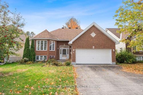 {{alt}} | Card Image