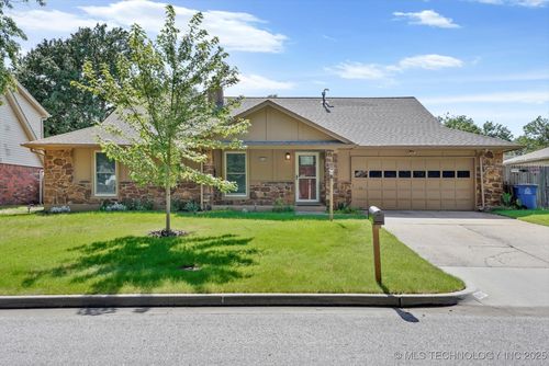 6436 S 88th East Ave, Tulsa, OK, 74133-7629 | Card Image