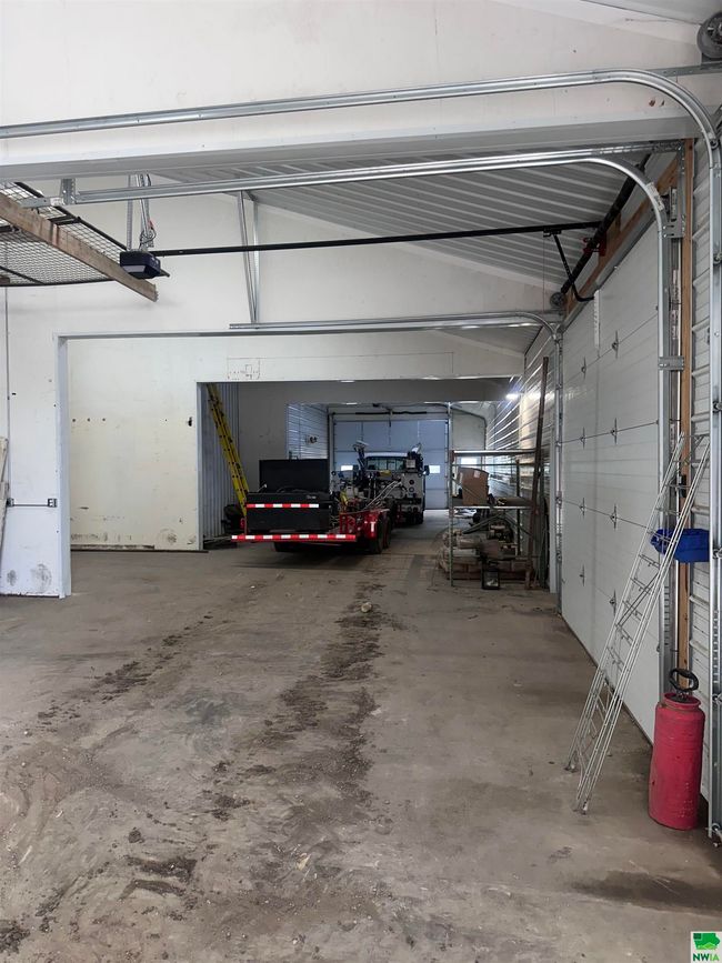 601 E 10 Th St, Home with 0 bedrooms, 0 bathrooms and null parking in Alton IA | Image 14