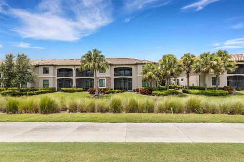 unit-201-5518 Palmer Cir, BRADENTON, FL, 34211-2560 | Card Image