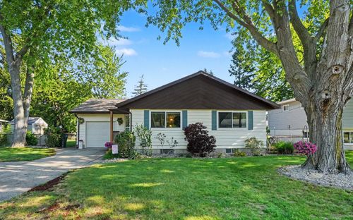 2286 Leif Ave, Norton Shores, MI, 49441-3348 | Card Image